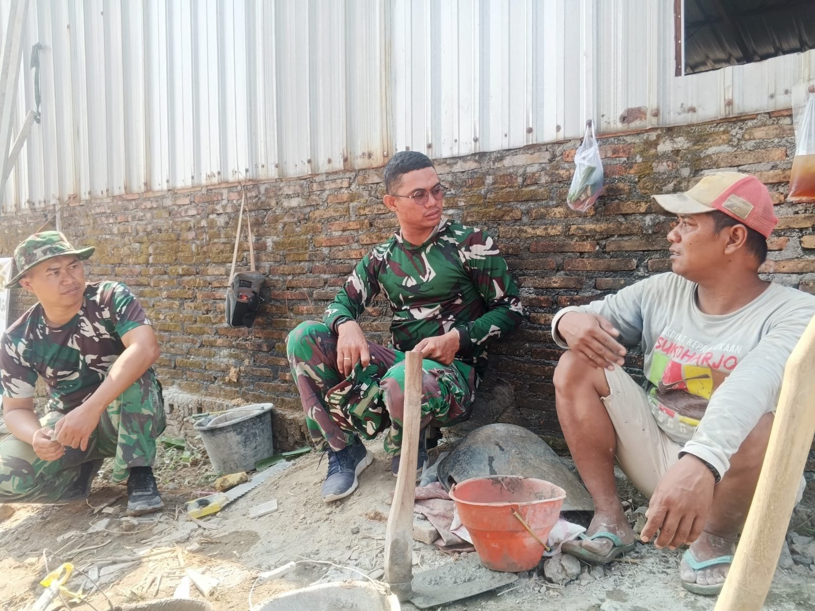 Bincang Santai di Lokasi MCK Jadikan Warga Aktif dalam Pembangunan
