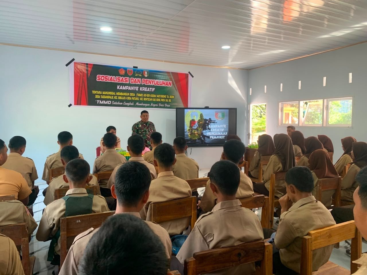 Pelajar Jadi Target Edukasi Kreatif dalam TMMD di Patukku